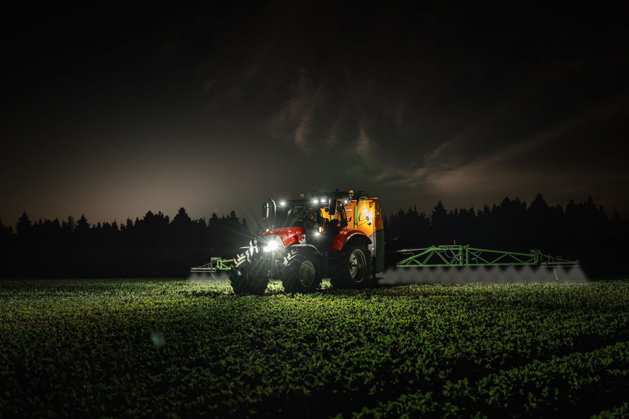 Systém AUGMENTA Mantis podporuje široké spektrum aplikací v rostlinné výrobě Systém AUGMENTA Mantis podporuje široké spektrum aplikací v rostlinné výrobě