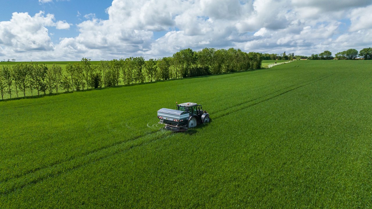 Nastavení rozmetadla minerálních hnojiv: Základ precizního jarního hnojení ozimů Nastavení rozmetadla minerálních hnojiv: Základ precizního jarního hnojení ozimů